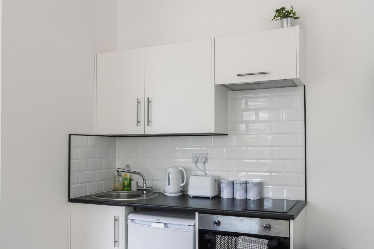 Апартаменты 203, The Kove, West Hill Road Борнмут Экстерьер фото